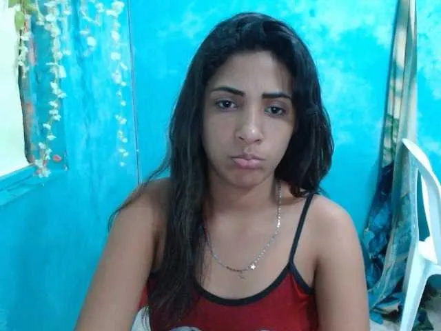 Live sex webcam photo for devora5 #244701891