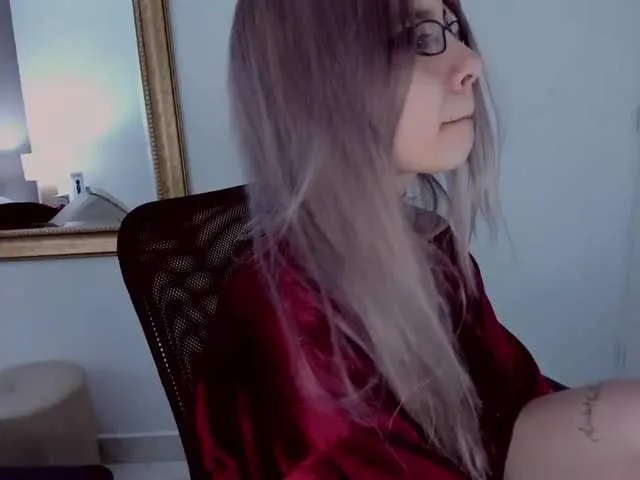 Live sex webcam photo for LilithMystic #242881470