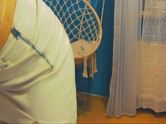 Live sex webcam photo for MissAracely #264449178