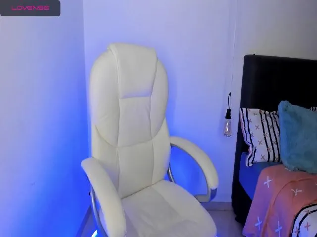 Live sex webcam photo for SalemJimenez #252414494