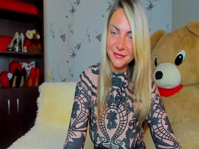 Live sex webcam photo for Alisa_Sims #263533346