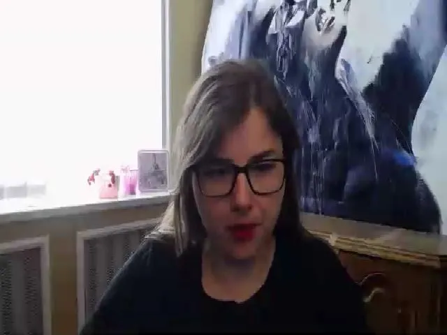 Live sex webcam photo for MonLais #258674838