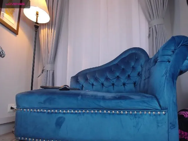 Live sex webcam photo for Ashley_leon_ #253861900