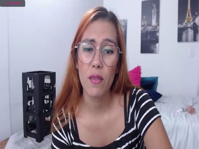 Live sex webcam photo for Alessiafioore #259411808