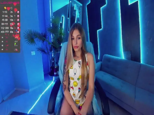 Live sex webcam photo for Adelina___ #253898937