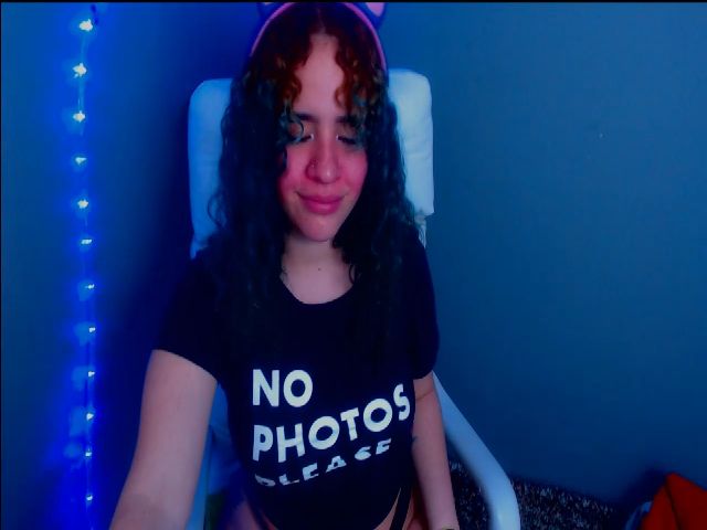 Live sex webcam photo for Tattiana_love #252995554