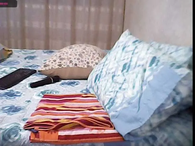 Live sex webcam photo for pussyboom11 #241607679