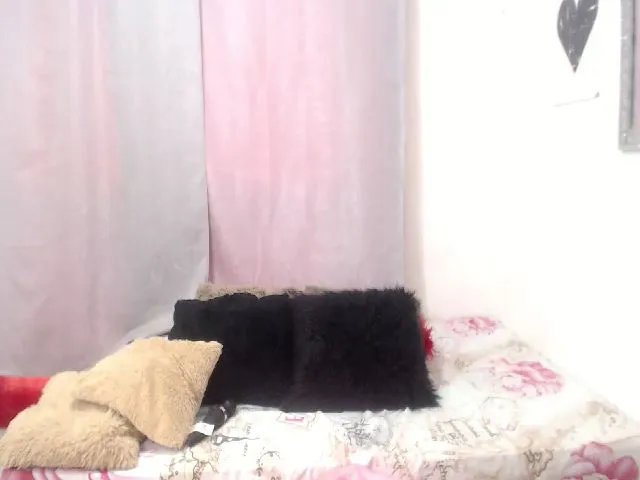 Live sex webcam photo for Sweetj_vc #261527982