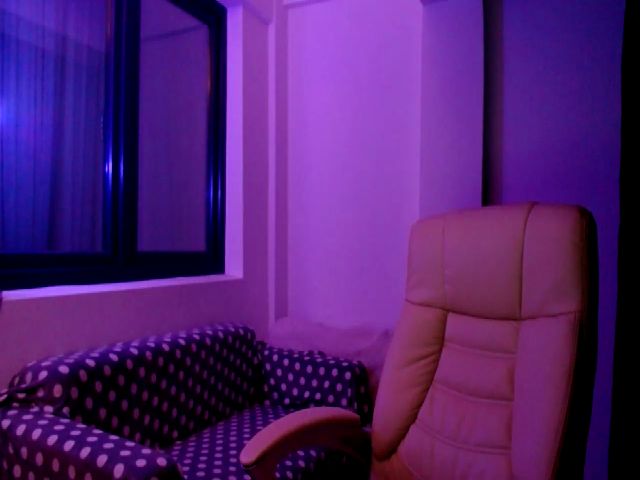 Live sex webcam photo for ANAzingERICKA #256541309