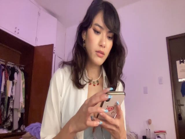 Live sex webcam photo for GueishaLulu #257233998