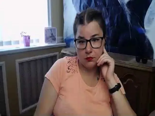 Live sex webcam photo for MonLais #253354990