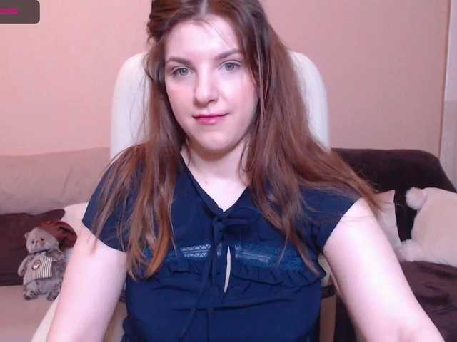 Live sex webcam photo for RennaHart #247972295