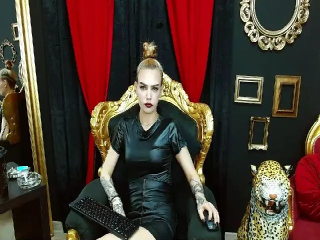 Live sex webcam photo for Mistress_Hera #262238783
