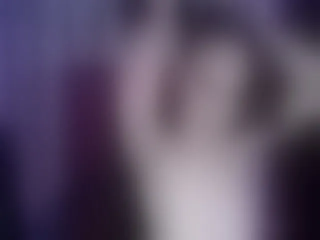 Live sex webcam photo for Emma__Cute #263181296