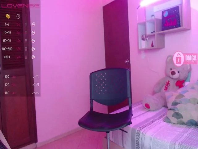 Live sex webcam photo for Valeria_sky #253910518