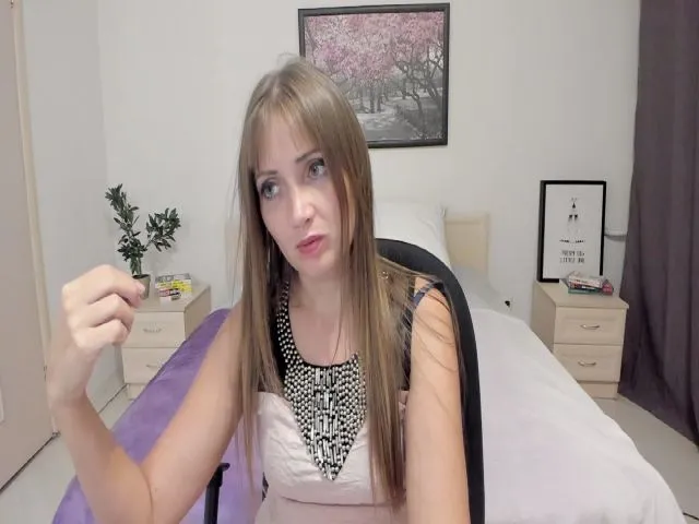 Live sex webcam photo for SharlottaTis #258793653