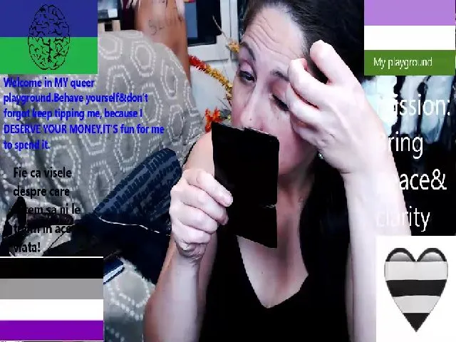 Live sex webcam photo for ImperatrizaS #255216976