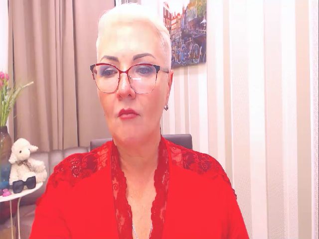 Live sex webcam photo for LadyXAnna #260803049