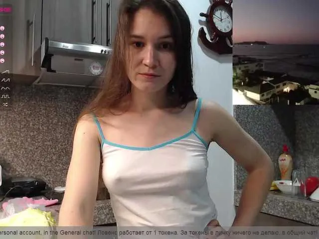 Live sex webcam photo for Girl-Ksenia #240973707