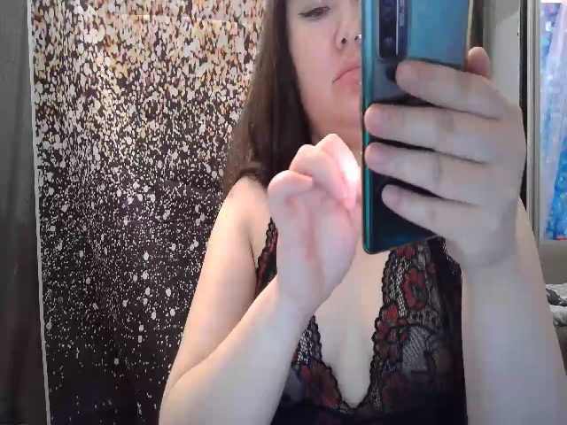 Live sex webcam photo for AzizaRed #255418246