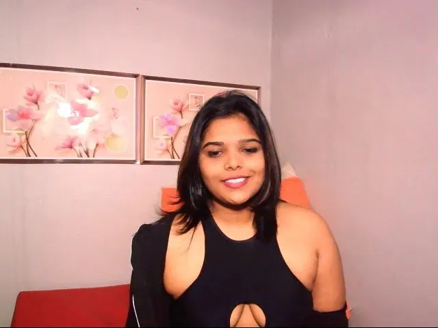 Live sex webcam photo for Indiankimmy #261924818