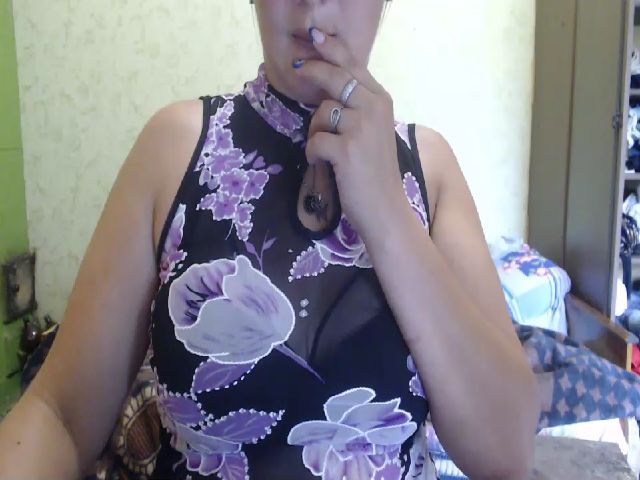 Live sex webcam photo for xxx_butterfly #256286429