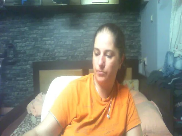 Live sex webcam photo for MGabrielle #259195606