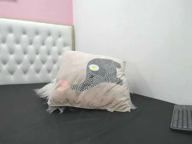 Live sex webcam photo for Sammay- #246553767