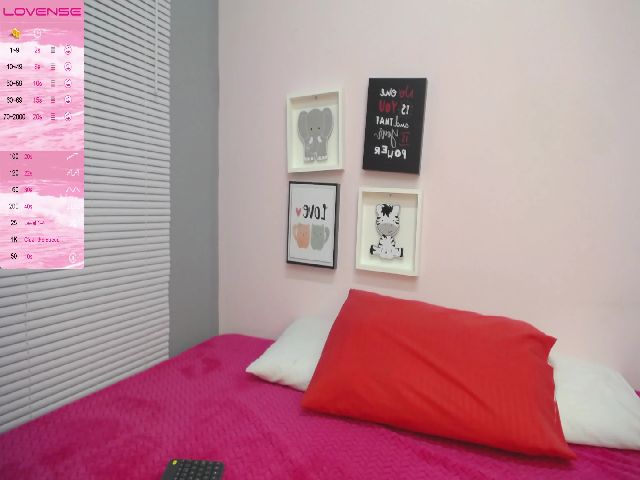 Live sex webcam photo for Whitney_swan #261588712