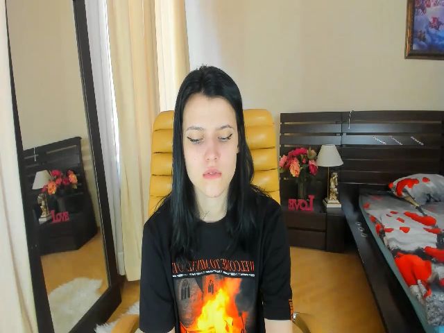 Live sex webcam photo for SoniNex #256801957