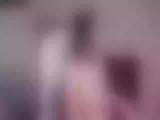 Live sex webcam photo for Sun_kissed1 #252478513