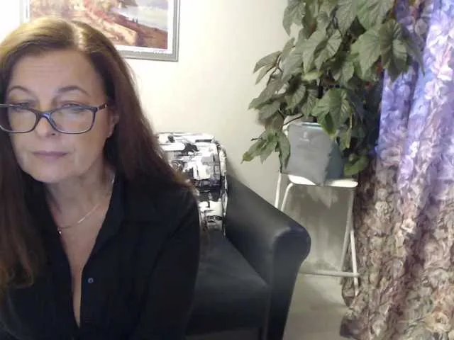 Live sex webcam photo for HelenBerg #265050027