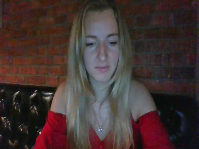 Live sex webcam photo for Goldi_lady #265059987