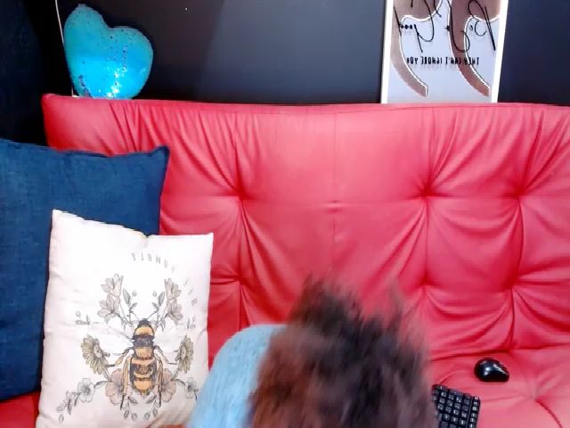 Live sex webcam photo for Ebonyindian69 #259456744