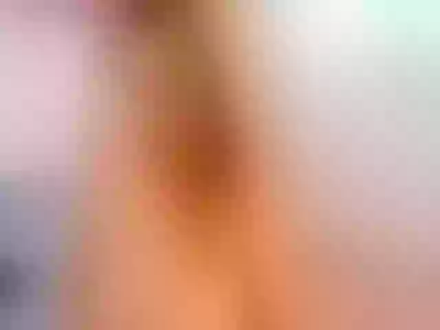 Live sex webcam photo for KylieTy #253070572