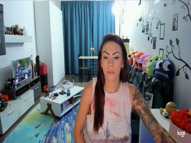 Live sex webcam photo for OneLife_ #252946718