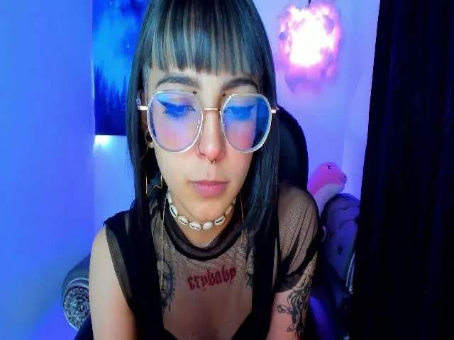 Live sex webcam photo for Angelsiinner #254820211