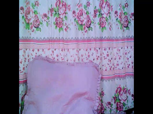 Live sex webcam photo for Indiantopaz69 #256865091