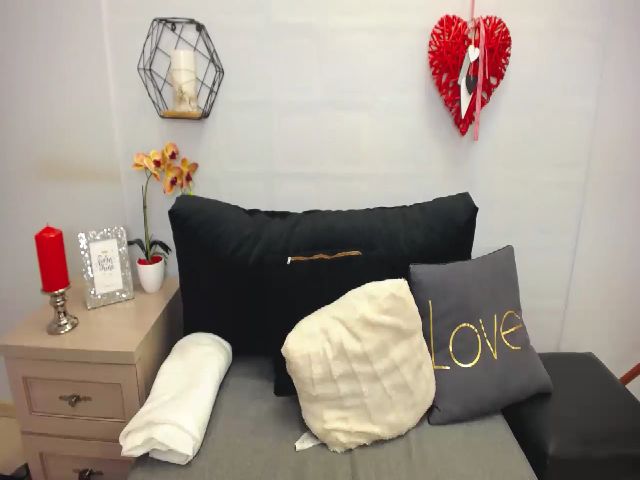 Live sex webcam photo for LaylaFantasy #253446521