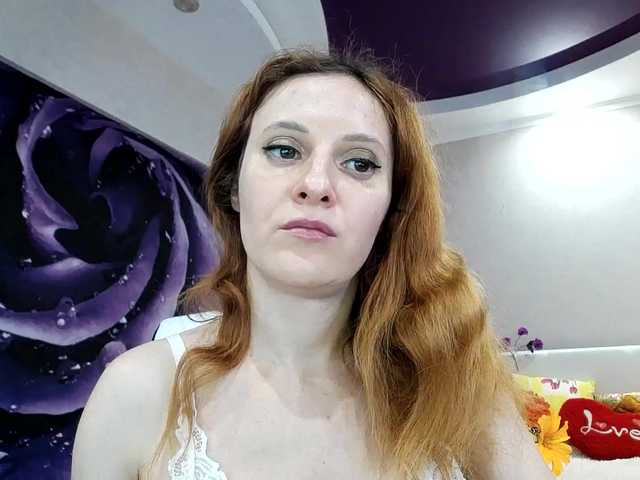 Live sex webcam photo for ladybigsmile #241338329