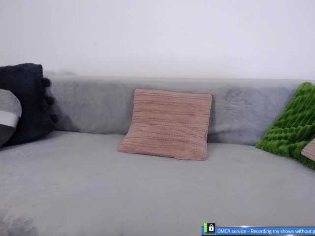 Live sex webcam photo for XxAlexaxX #240965208