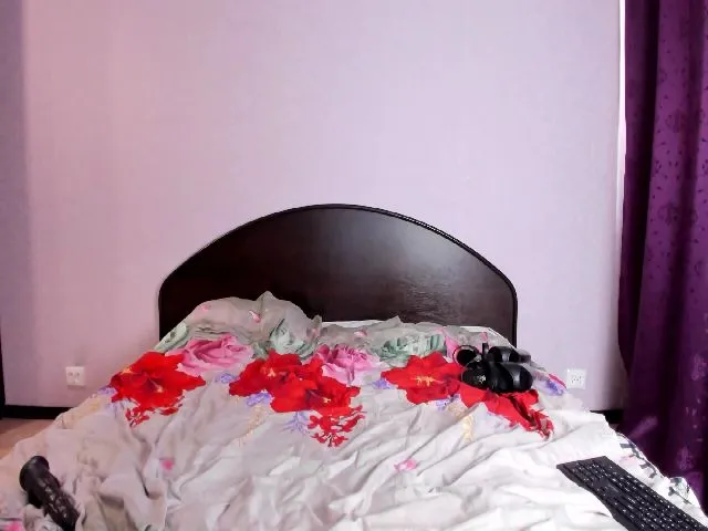 Live sex webcam photo for Viktoriforbs #260550191