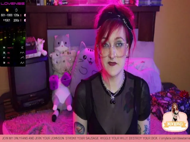 Live sex webcam photo for DrewBerries #254341957