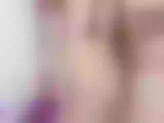 Live sex webcam photo for TerezaDean #253405377