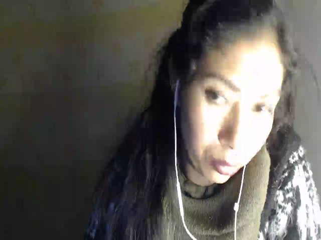 Live sex webcam photo for CHILENITAHOT #256644759