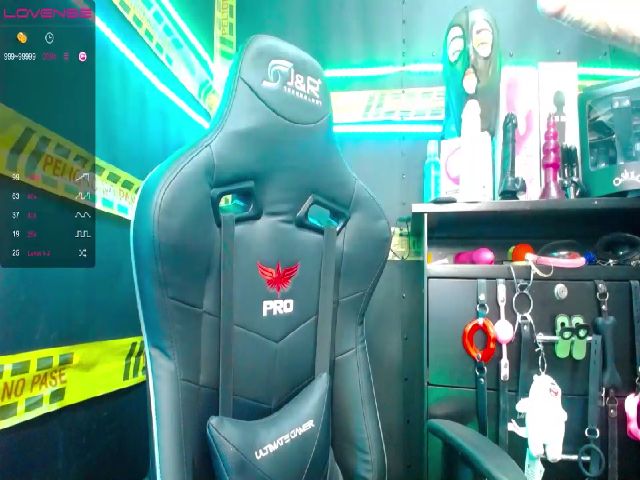 Live sex webcam photo for Rubi_slave #254036359