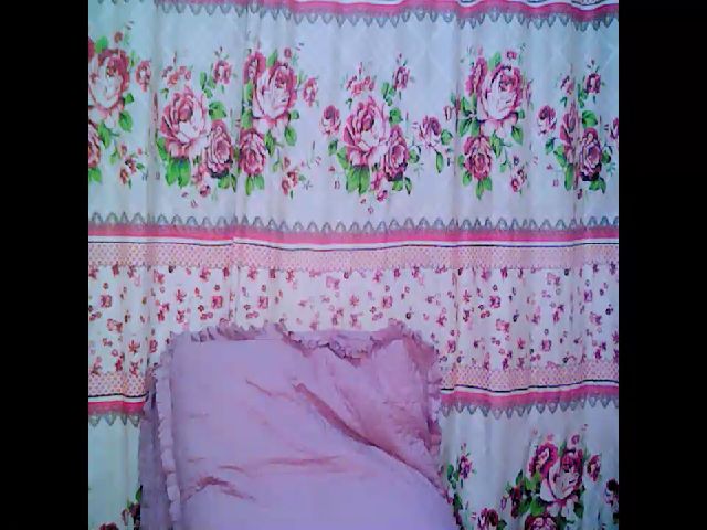 Live sex webcam photo for Indiantopaz69 #261918382