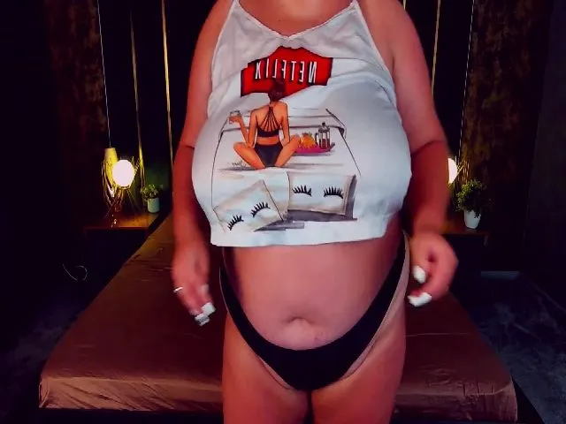 Live sex webcam photo for KaydenRowe #262188607