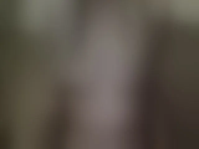 Live sex webcam photo for LiliannSweet #252593215