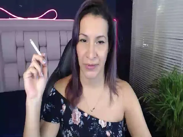 Live sex webcam photo for Infernalsexx #253097533